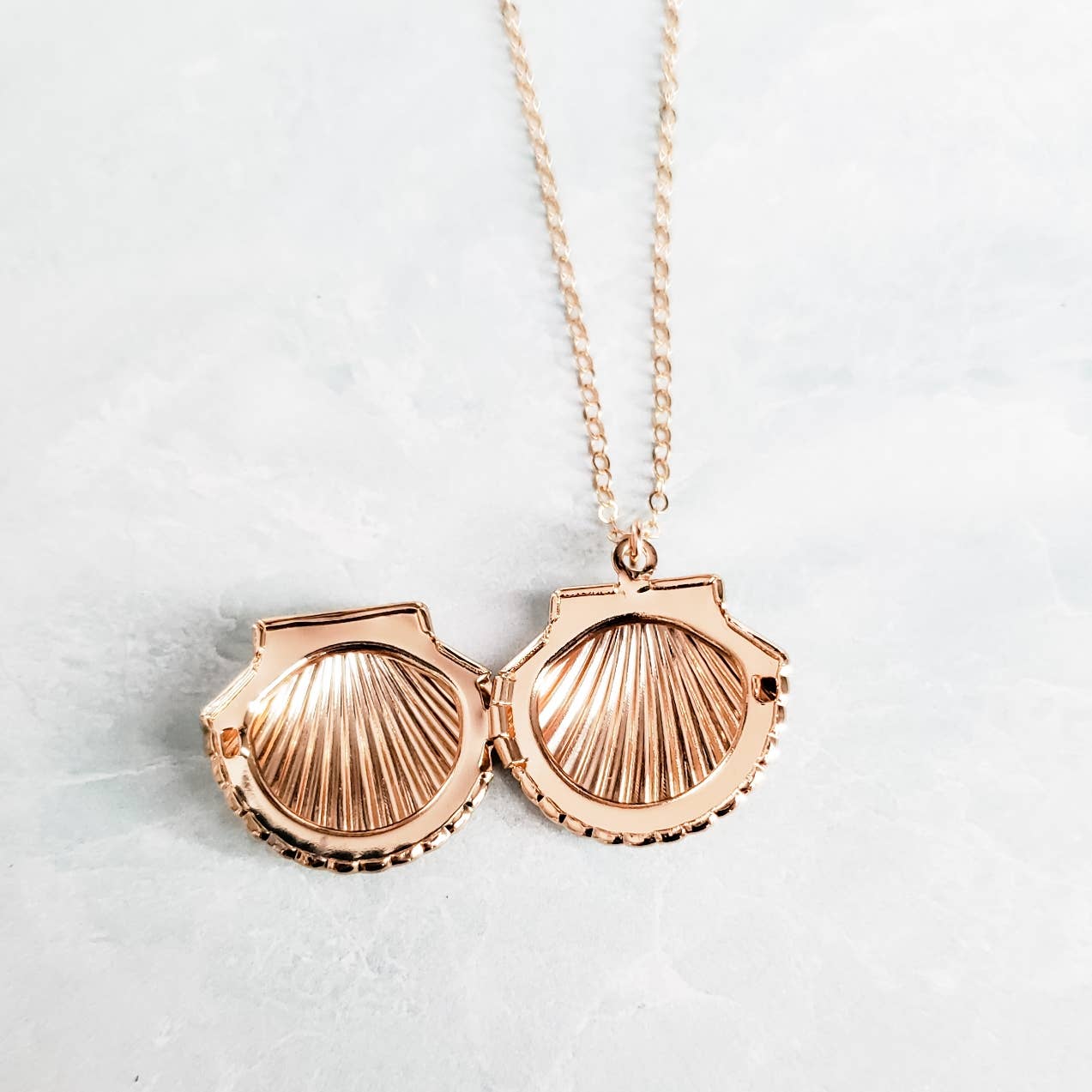 Seashell Vintage Style Locket Necklace